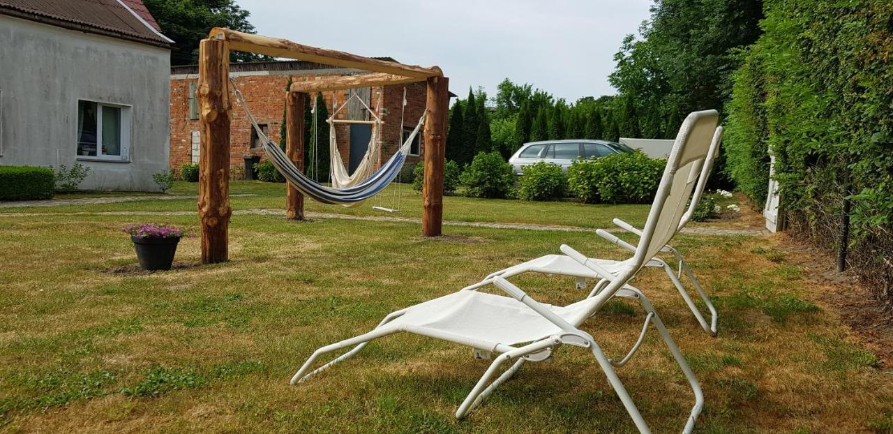 Pokoje Goscinne U Anny Ujście-Darłowskie Exterior foto